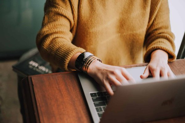 Secrets d'une externalisation réussie : recueil de témoignages et d'études de cas